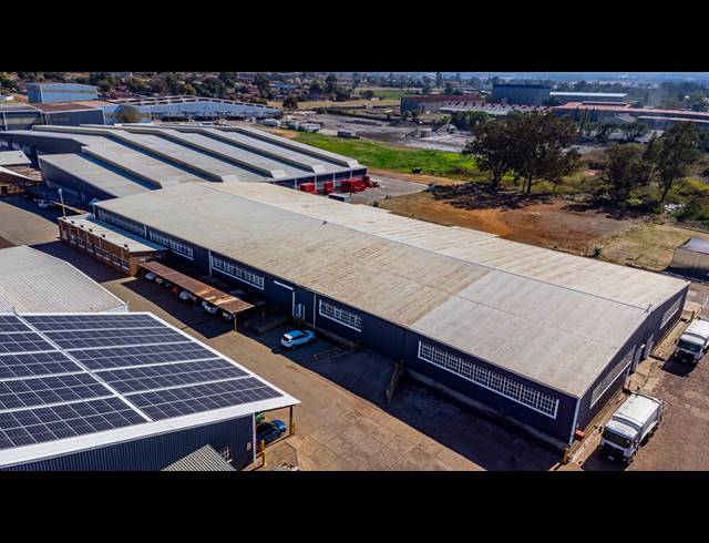 1,000M² WORKSHOP TO LET IN NOLDICK